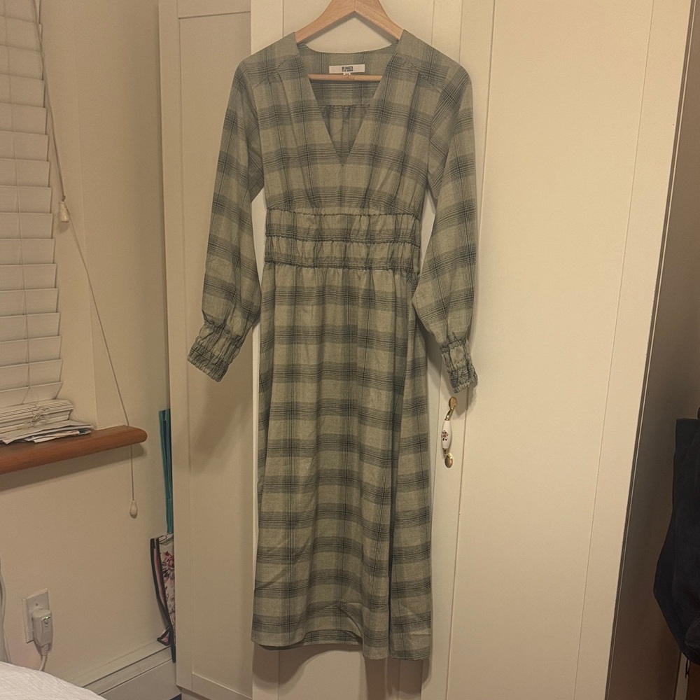 Plaid Long Sleeve Midi Dress